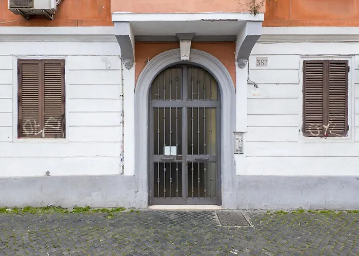 The Rent - Three-bedroom In Porta Maggiore Area *